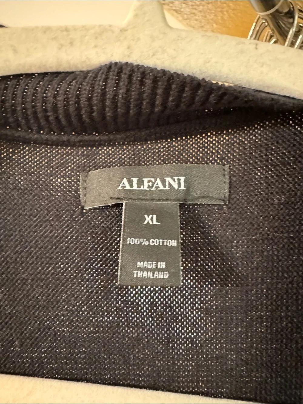 Alfani sleek neck